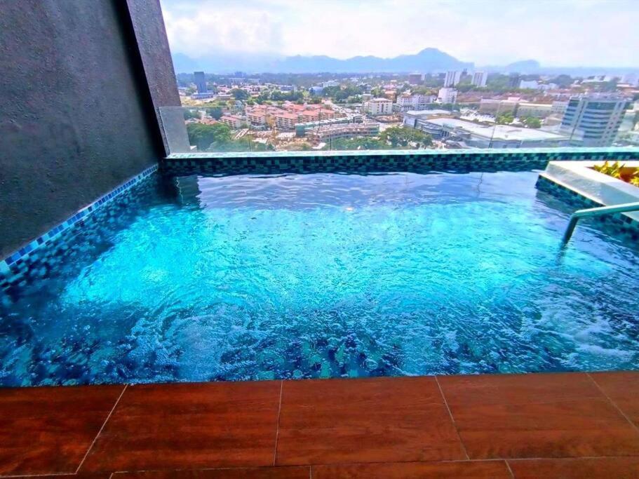 The Horizon Ipoh Dual L13A By Grab A Stay Ngoại thất bức ảnh